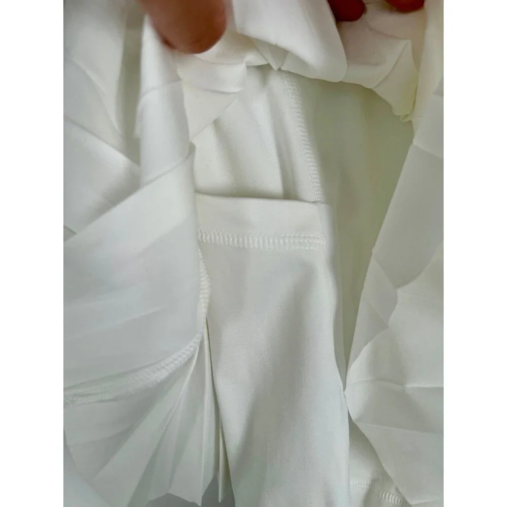 Nike Women's White Pleated Tennis Skort - Size Small